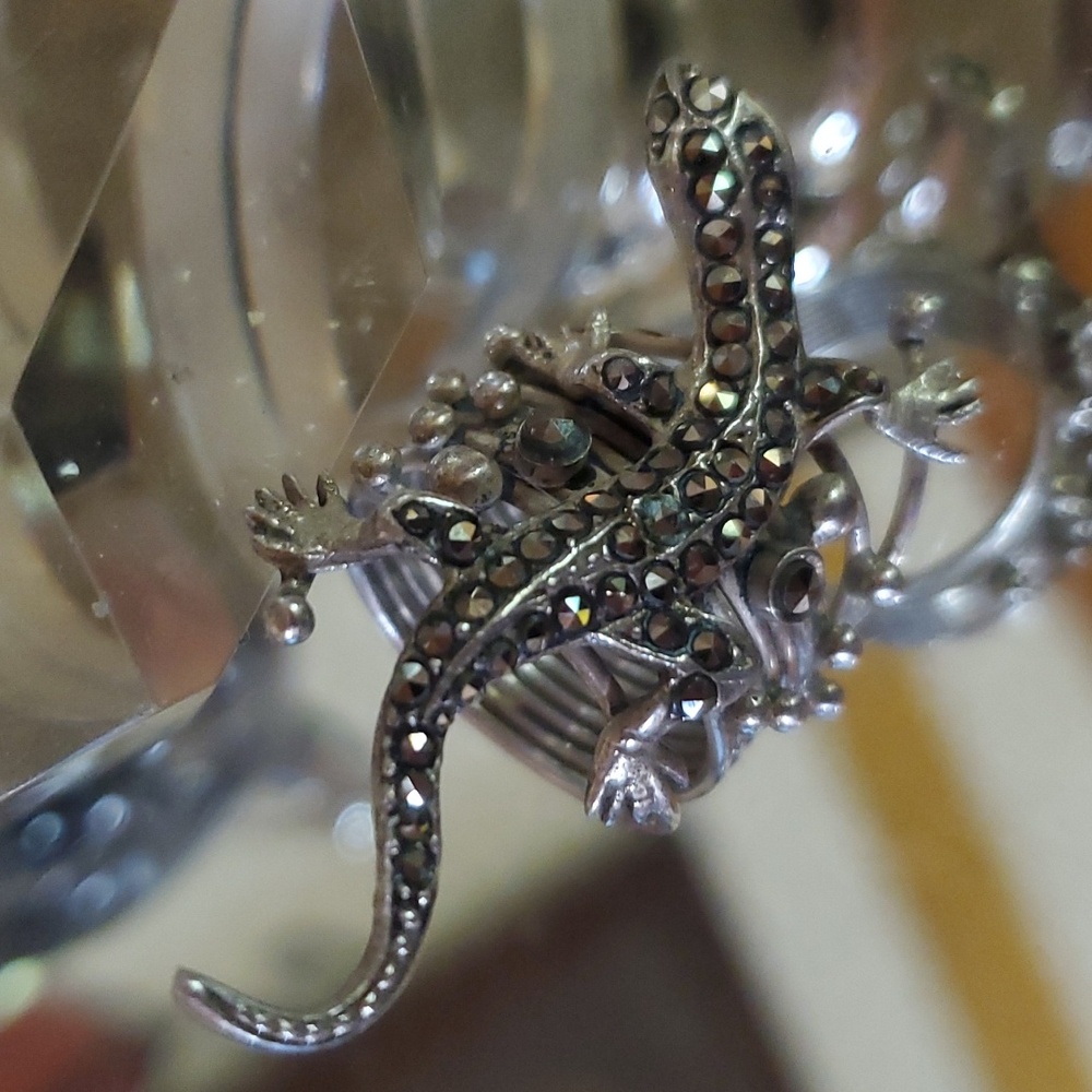 VINTAGE STERLING SILVER MARCASITE GECKO RING... - Picture 4 of 10